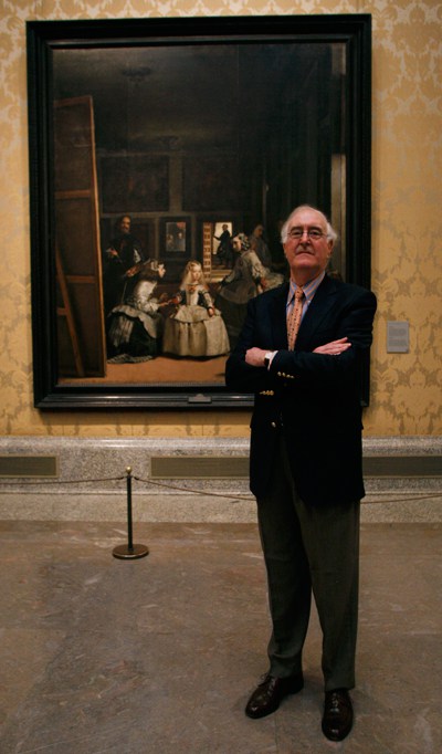 Jonathan Brown in front of Las Meninas in El Museo Nacional del Prado / Courtesy of the author